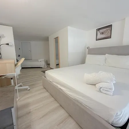 Apartment Loft4 Porta Venezia- Centro M1 Milan