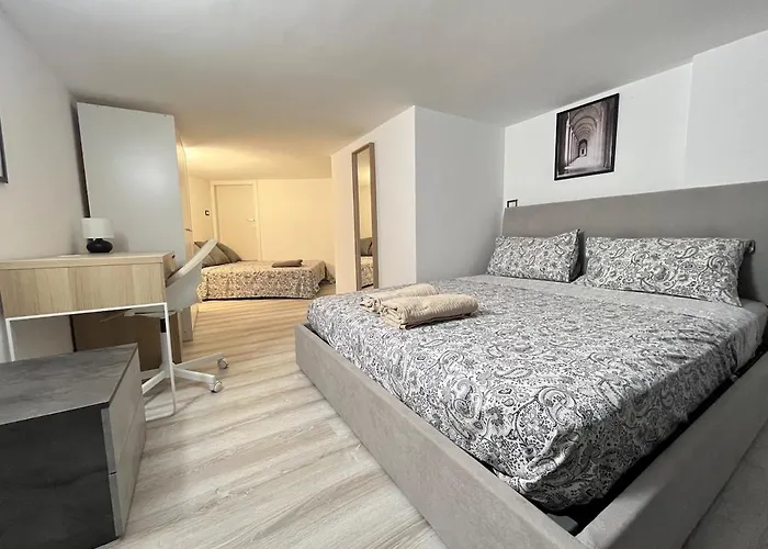 Appartamento Luxury Loft Porta Venezia- Centro *